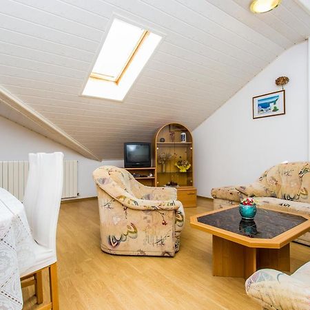 Guest House Lavanda 4 Нивице Екстериор снимка
