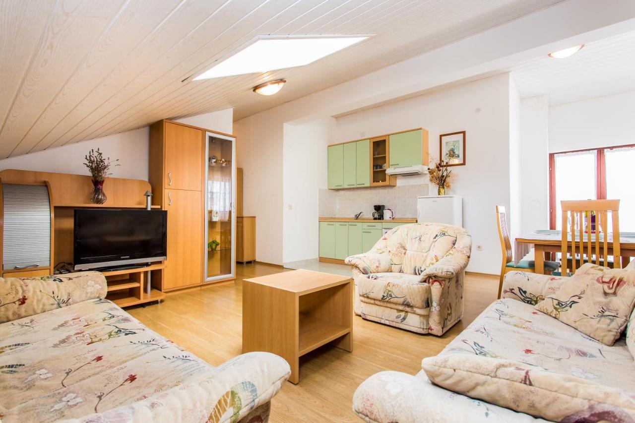 Guest House Lavanda 4 Нивице Екстериор снимка