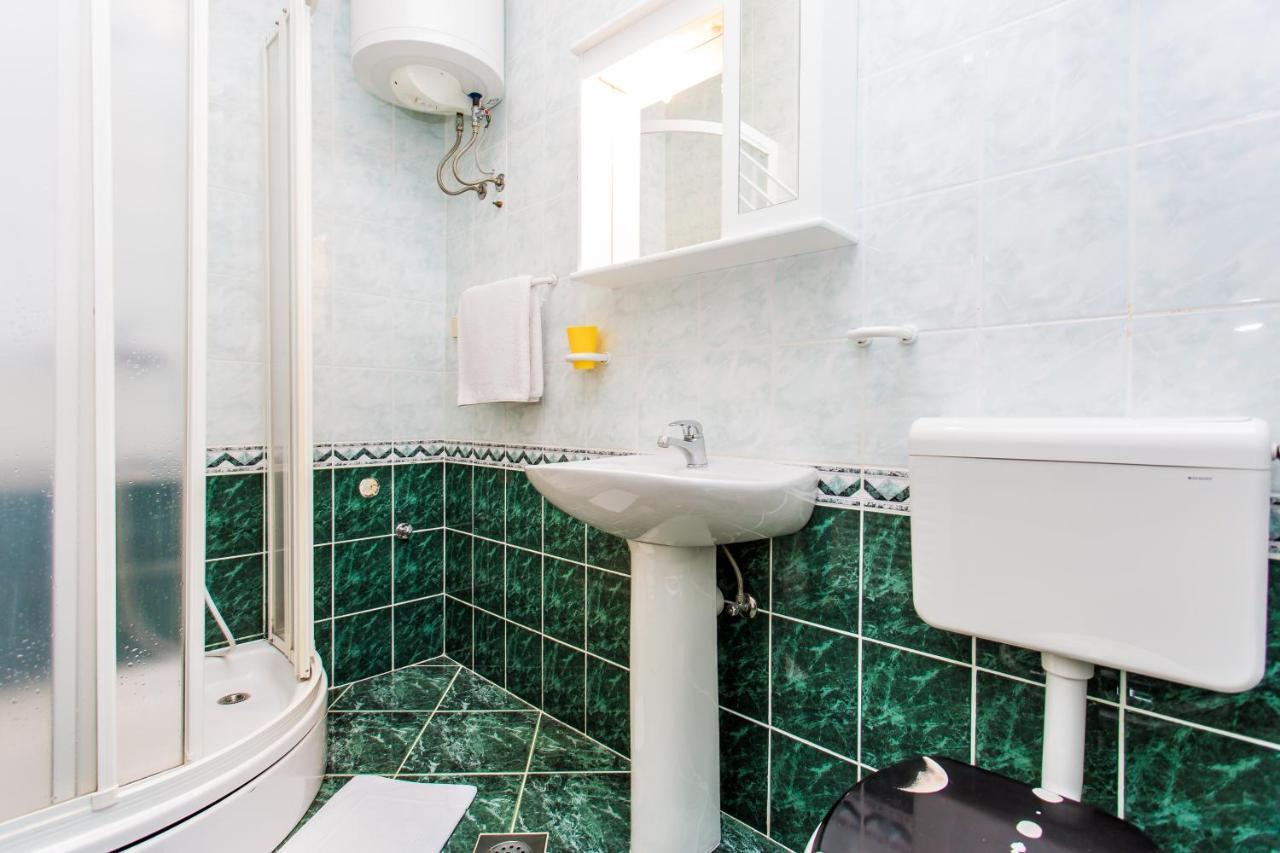 Guest House Lavanda 4 Нивице Екстериор снимка