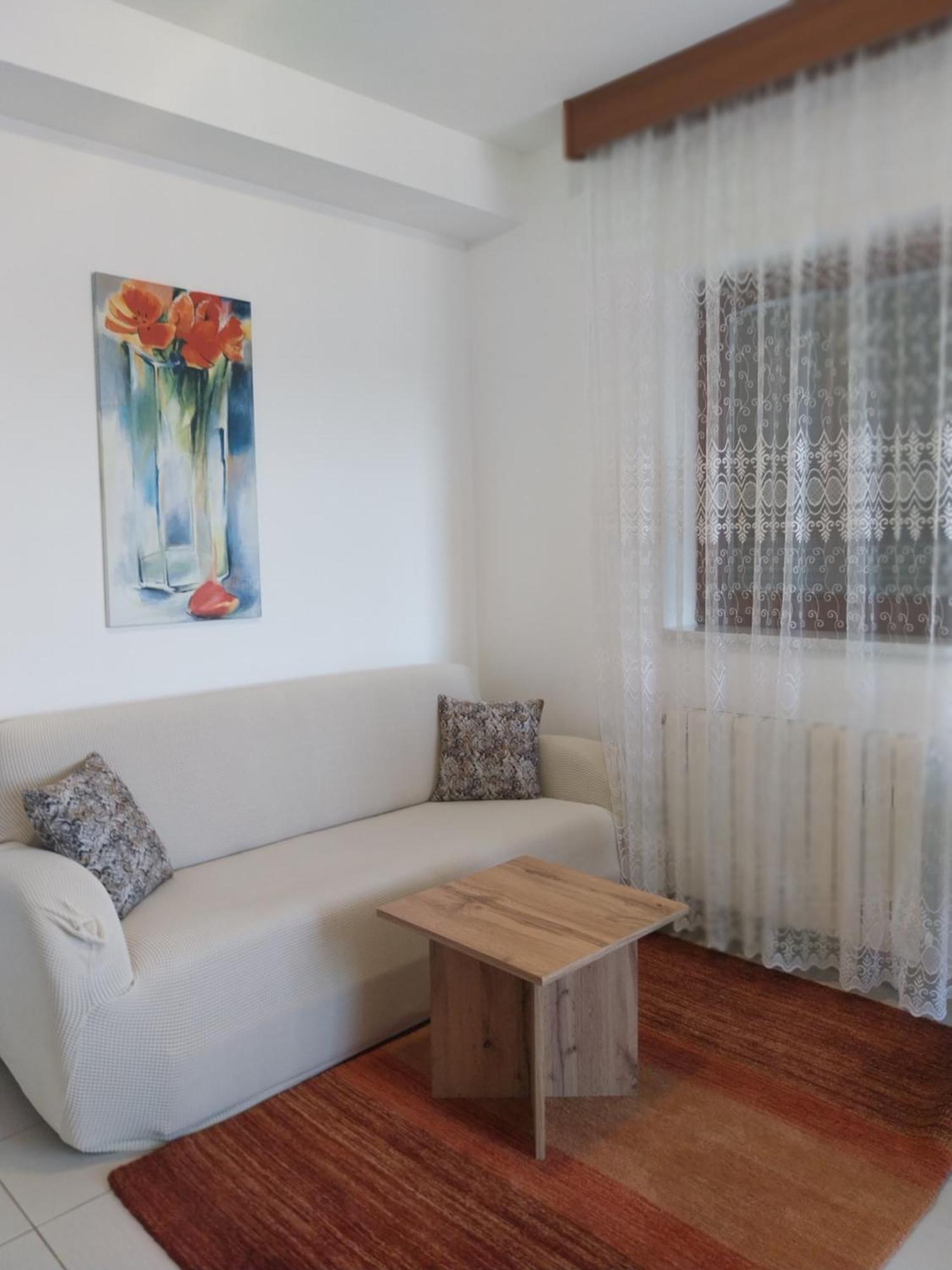 Guest House Lavanda 4 Нивице Екстериор снимка